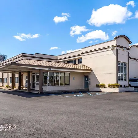Days Inn By Wyndham Albany Suny